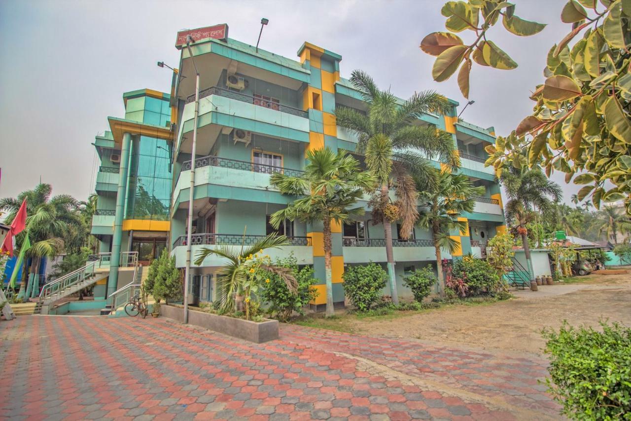 Hotel Nandanik Palace Fālākāta Exteriör bild